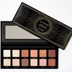 - ACE BEAUTE SERENITY PALETTE